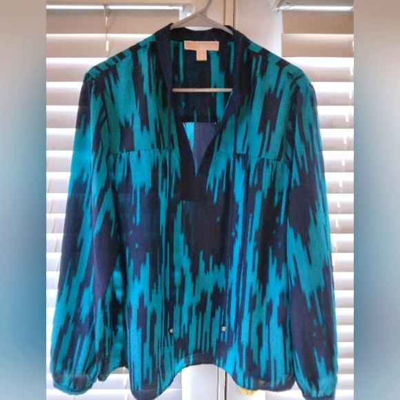 Michael Kors elegant tunic top! - Picture 1 of 4